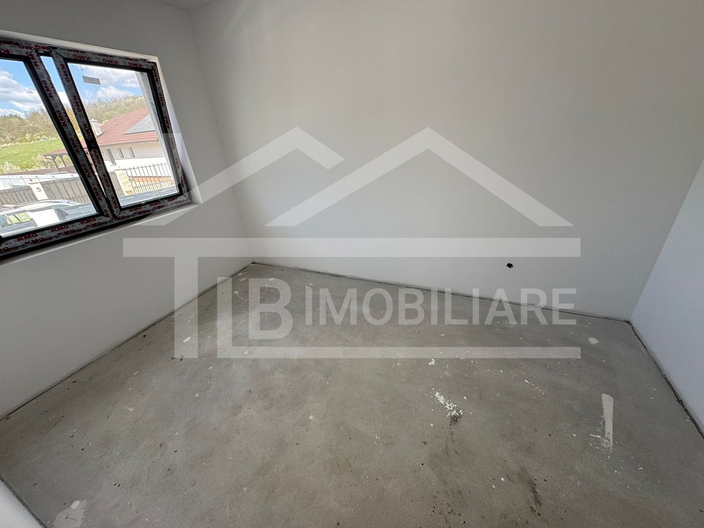 Casa cu 5 camere, 128mp, Zona Corunca - Poză 5