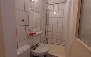 Garsonieră de închiriat în Tudor Vladimirescu, campus universitar lângă Iulius Mall - Poză 4