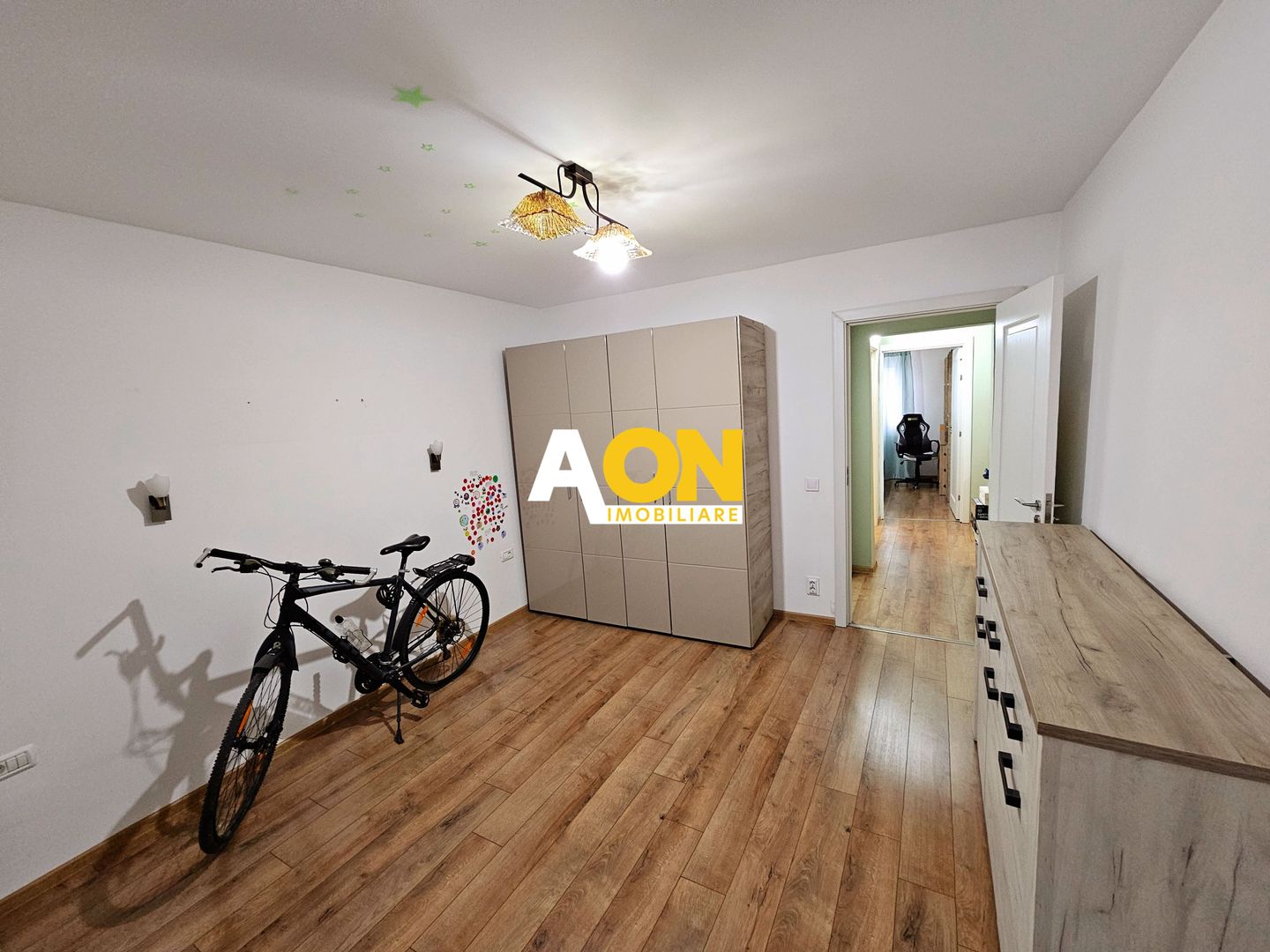 Apartament 3 camere, etaj 1, mobilat, utilat, zona Prestige - Poză 10