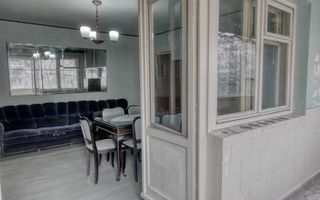 3 Camere - 70MP | Decomandat | 2 Balcoane | 1/9 | M Gorjului la 5 min - Poză 4