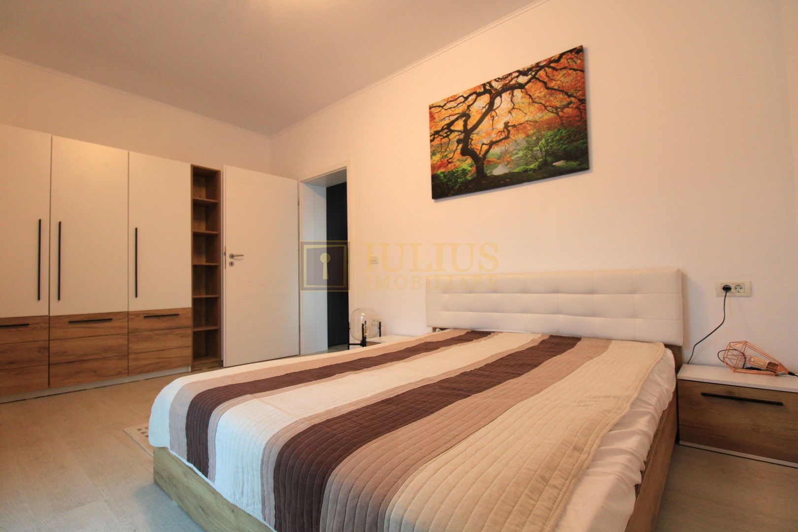 2 locuri de parcare, cu vedere spre Padurea Verde-Dumbravita - Poză 14