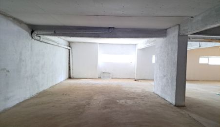 Spatiu comercial/ depozitare/ productie in Baciu!