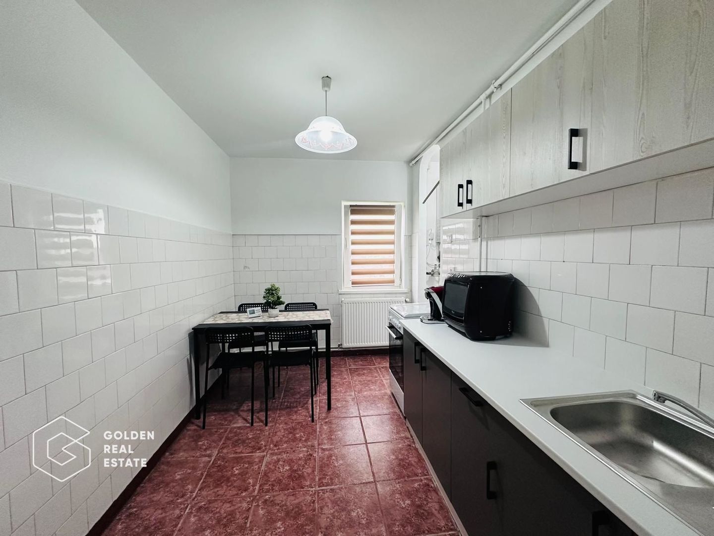 Apartament 2 camere,  zona Alfa, aproape de tramvai - Poză 6