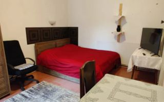 Garsonieră de închiriat în Centru zona Strada Avram Iancu - Poză 2