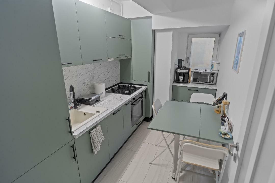 Apartament mobilat modern, 3 Camere, Piața Victoriei, Bloc Nou - Poză 11