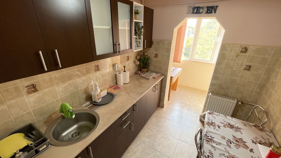 Lipovei | 3 camere | Decomandat | Mobilat-Utilat | Acoperiș - Poză 4