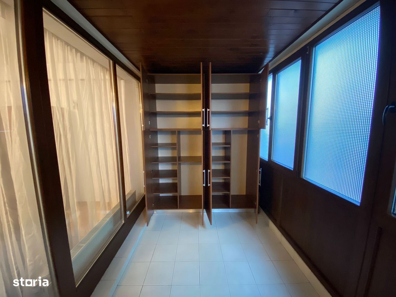 Apartament 3 camere, strada Zeletin - Poză 1