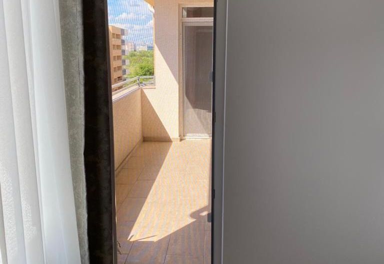 Apartament 3 camere Apărătorii Patriei Viva Residence - Poză 10