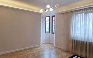 Casa finisată modern | 3 camere | Andrei Mureșanu - Poză 3