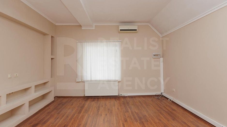 Chirie, oficiu, 320 mp, situat, str. 31 August, Centru - Poză 11