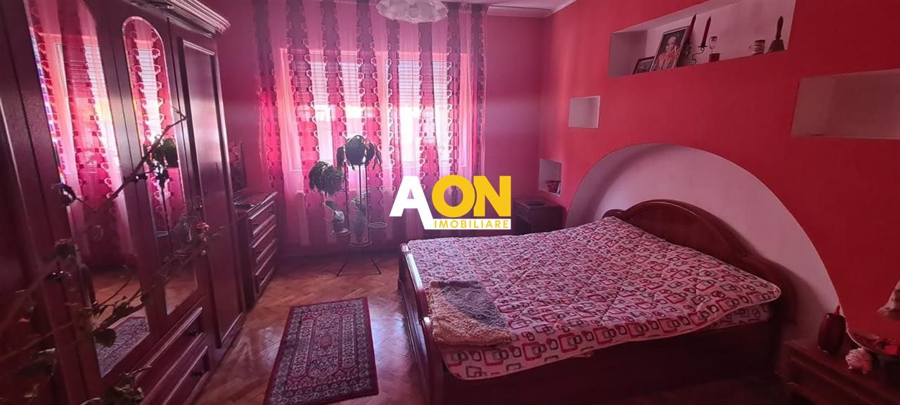 De vanzare casa 5 camere 800 mp teren Oarda de Jos - Poză 9