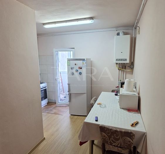 Garsonieră luminoasă, etaj 6, balcon, Mănăștur. - Poză 6