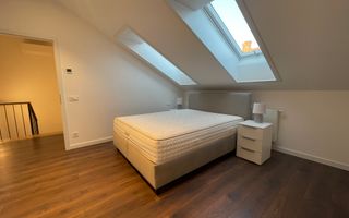 Casă de închiriat cu finisaje de excepție în Zona Semicentrală - Poză 7