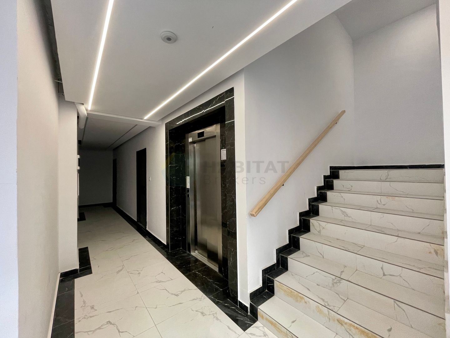 Apartament 2 camere mobilat | 23 August - Poză 19