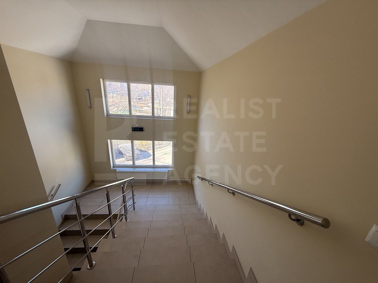 Se oferă spre chirie spațiu comercial, 600 mp, Bălți - Poză 8