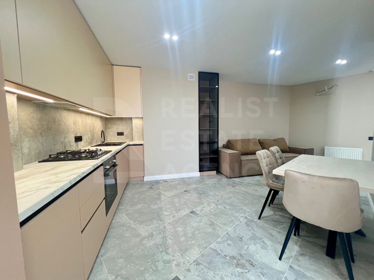 Chirie, apartament, 2 camere, bd. Renașterii Naționale, Râșcani - Poză 1