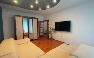 Apartament 3 camere etaj 1 de vanzare - Poză 2