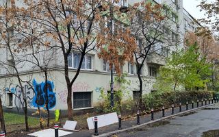 3 Cam Renovat Victoriei Iancu de Hunedoara Metrou Stradal Vedere Spate Lateral - Poză 5