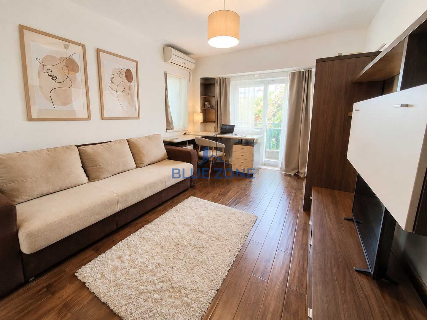 Apartament 2 camere | Bd. Unirii | 65,7 mp | 3 balcoane | 669 € - Poză 3