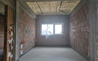 Vilă individuală în Tunari – 5 camere, curte privată - Poză 37