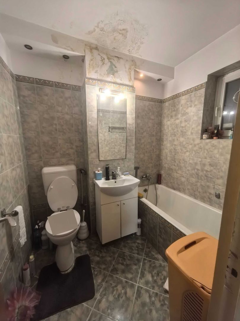 Apartament 2 camere. Zona Bdul Obregia. Etaj 1. - Poză 3