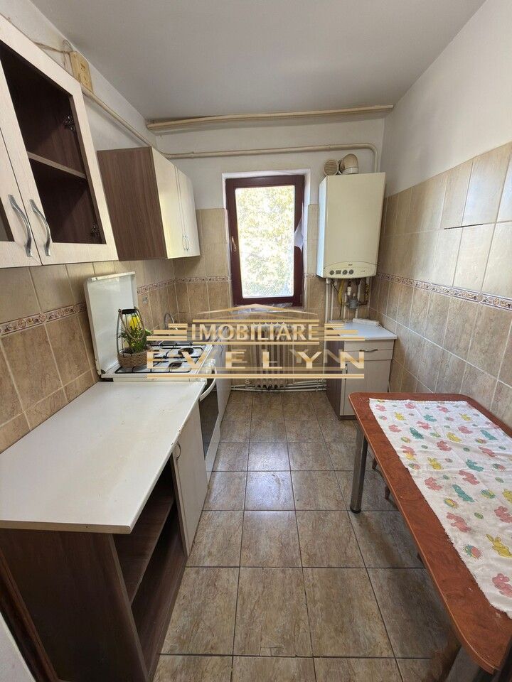 De vânzare apartament 2 camere – Aleea Nucului - Poză 3
