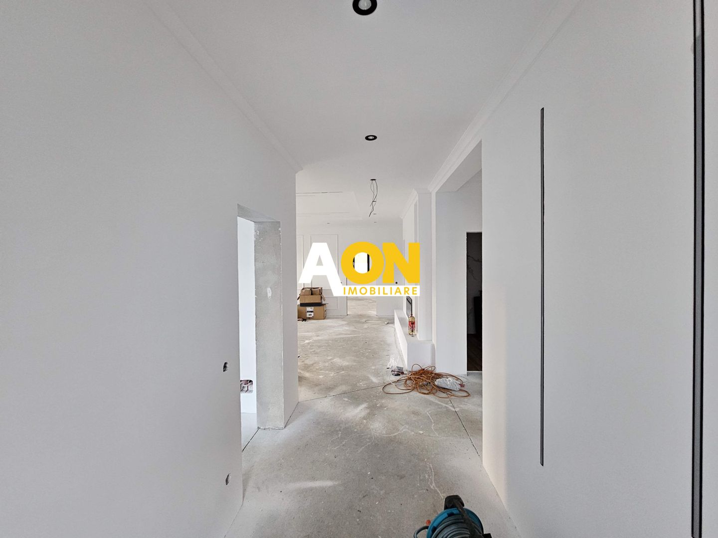 Casa 4 camere, 2 bai, 866 mp teren, predare la cheie, Micesti - Poză 3