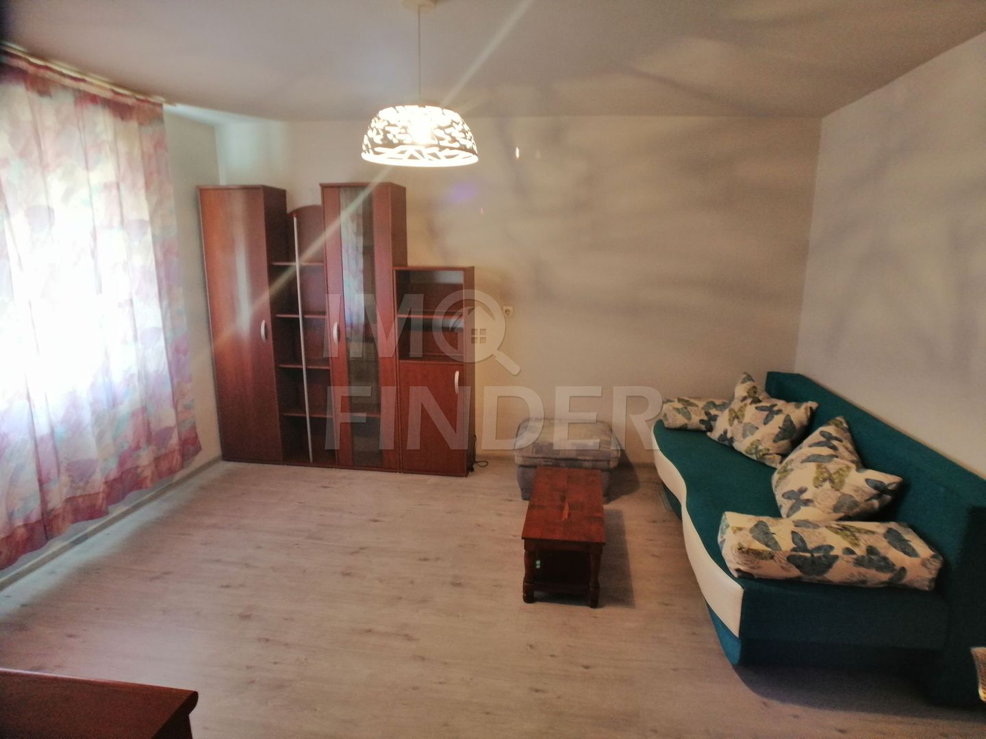 Apartament o camera strada Bucuresti - Poză 2
