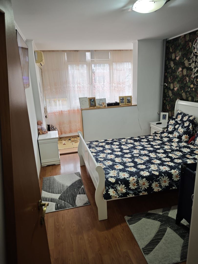 Apartament 3 Camere cu Centrală Proprie și Parcare – Sector 3 - Poză 1