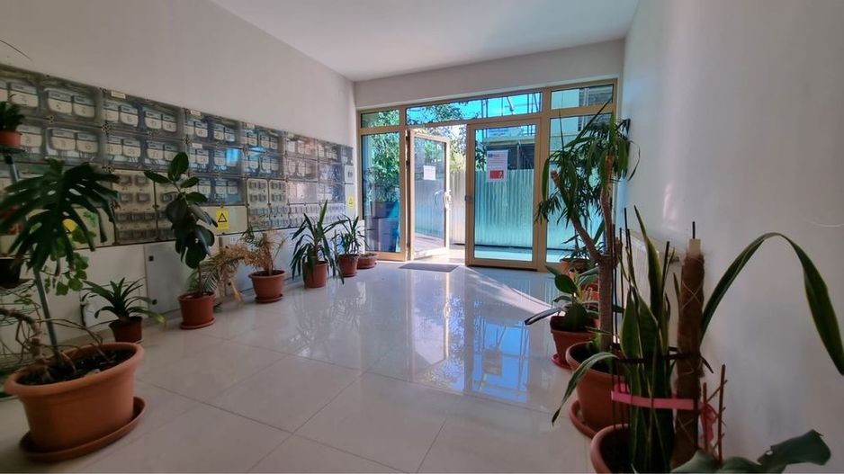 Vand apartament 2 camere Mamaia - Poză 4