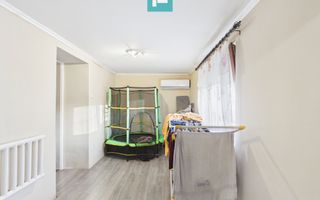 Casă cu 2 camere și 500 mp teren în Oroshaza - Poză 8