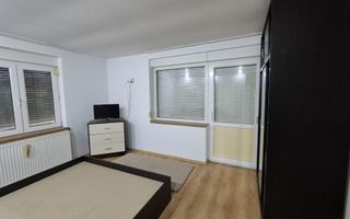 Casa 8 camere | 308mpu | 2 Apartamente | Selimbar - Poză 35