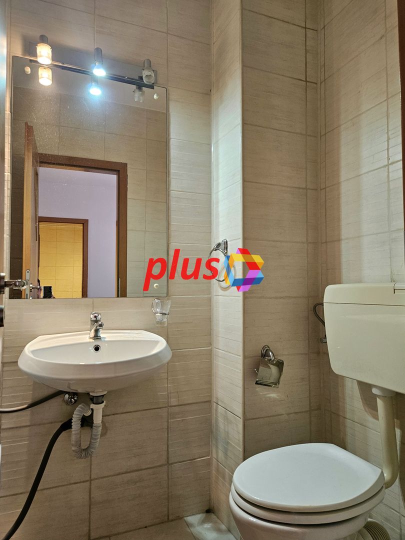 Apartament cu trei camere, structura mare, zona Astra 80 mp - Poză 7