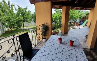 Casa parter+demisol, 1200 mp teren, pretabila pt 2 familii, Sard - Poză 5