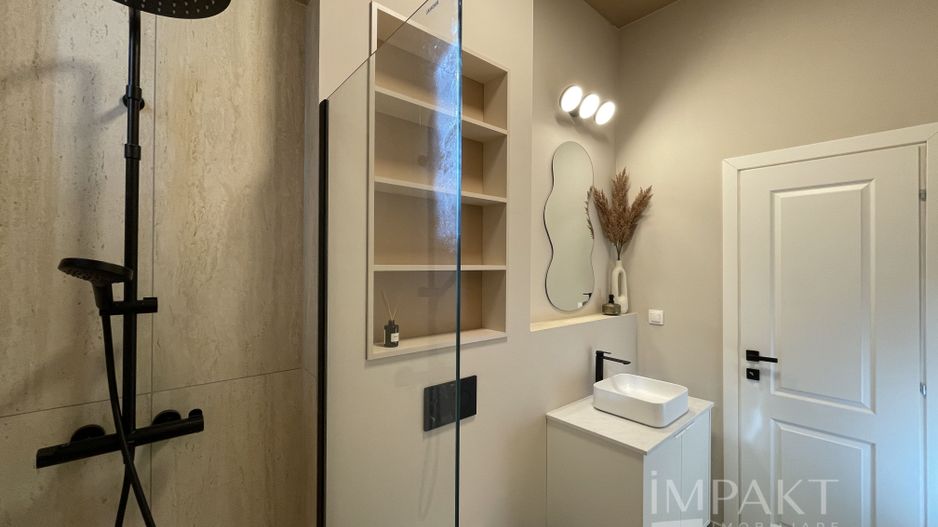 Apartament ultrafinisat cu 2 camere de vanzare in zona Semicentrala! - Poză 9