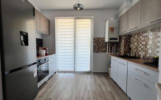 Apartament 2 camere + loc de parcare Pacurari Alpha Bank 450 euro - Poză 1