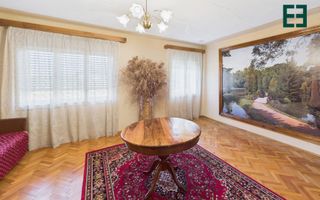 Casă cu 10 camere și 1437 mp teren în Ineu - Arad - Poză 19