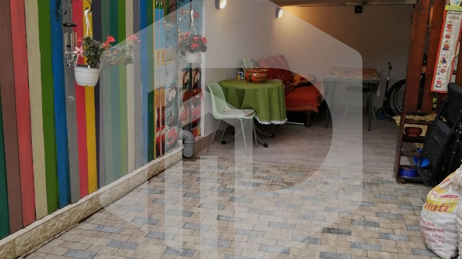 Apartament 2 camere+ curte proprie in Turnisor. Total decomandat - Poză 1