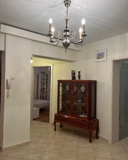 Apartament 4  camere  Girocului etaj 1 cu centrala - Poză 6