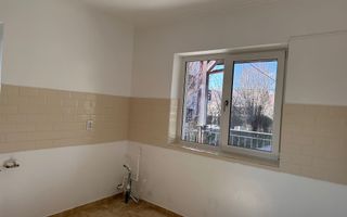 Popas Pacurari- 5 min de Atrium Garden- Vila 4 camere renovata ! - Poză 14