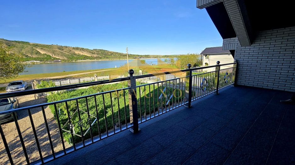 Casa de vanzare pe malul Dunari in Serbia - Poză 20