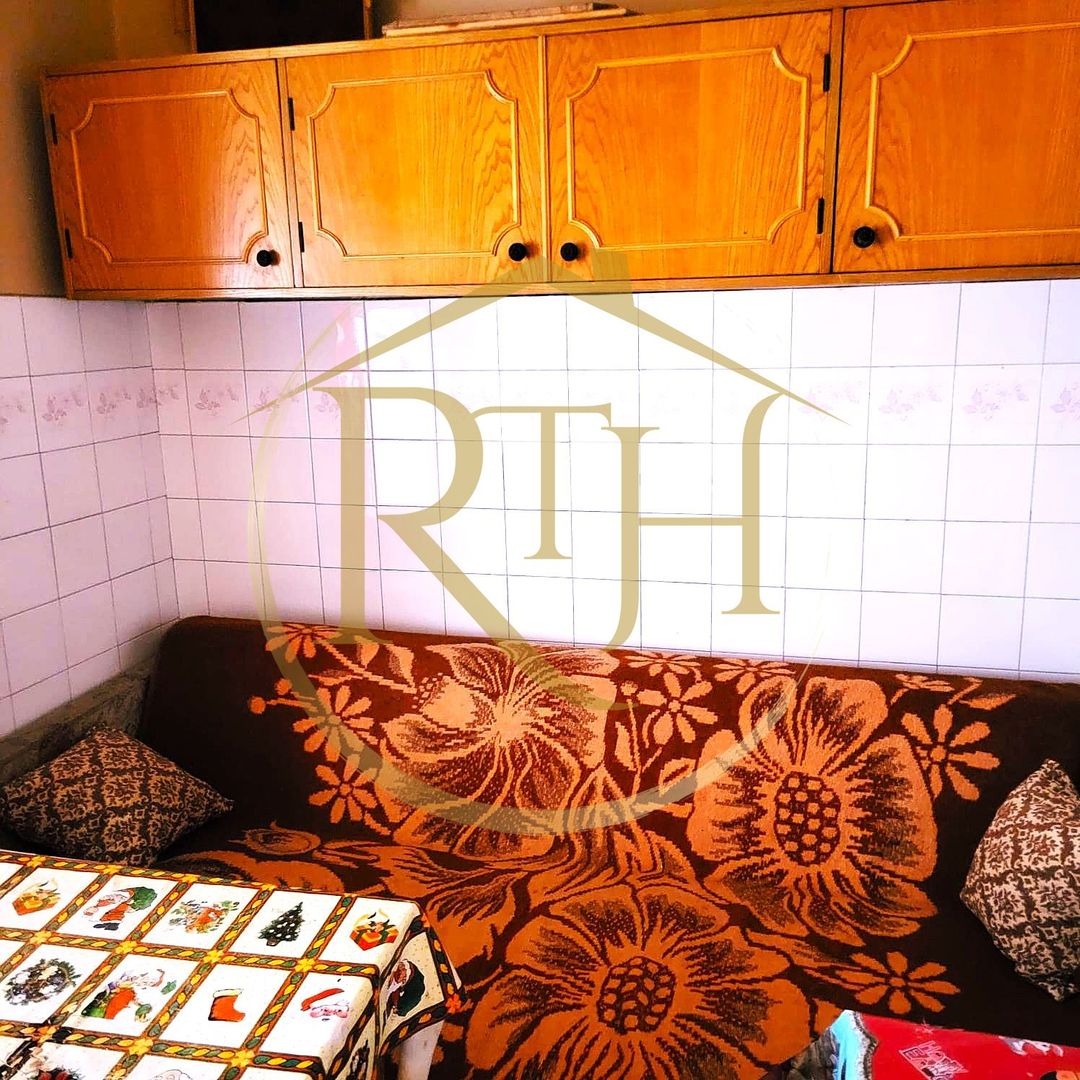 Oferim spre vanzare un apartament cu 2 camere in zona Dâmbovița - Poză 13