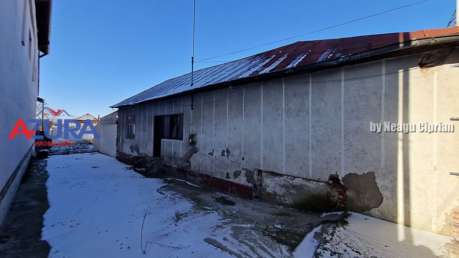 Casa Parter, Calea Campulung, DN, Slava Zaris - Poză 11