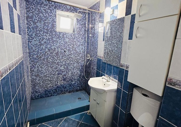 BRASADAS vinde ap 2 cam etaj 4/4 Calea Traian. - Poză 7