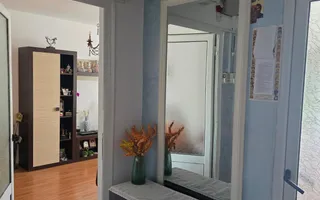 Apartament cu 3 camere/ 70mp/ zona Targu Cucu - Poză 12