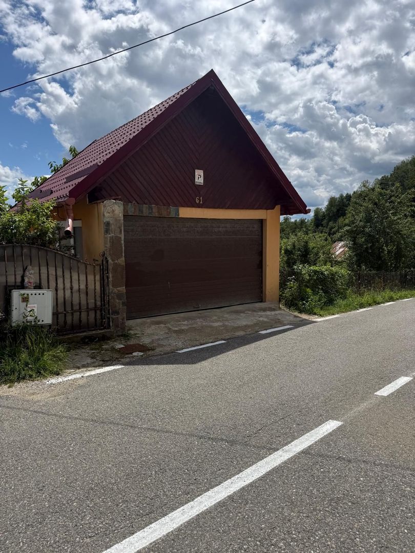 Vila S+P+1,+ garaj inchis + terasa si teren intravilan 6300 mp - Poză 4