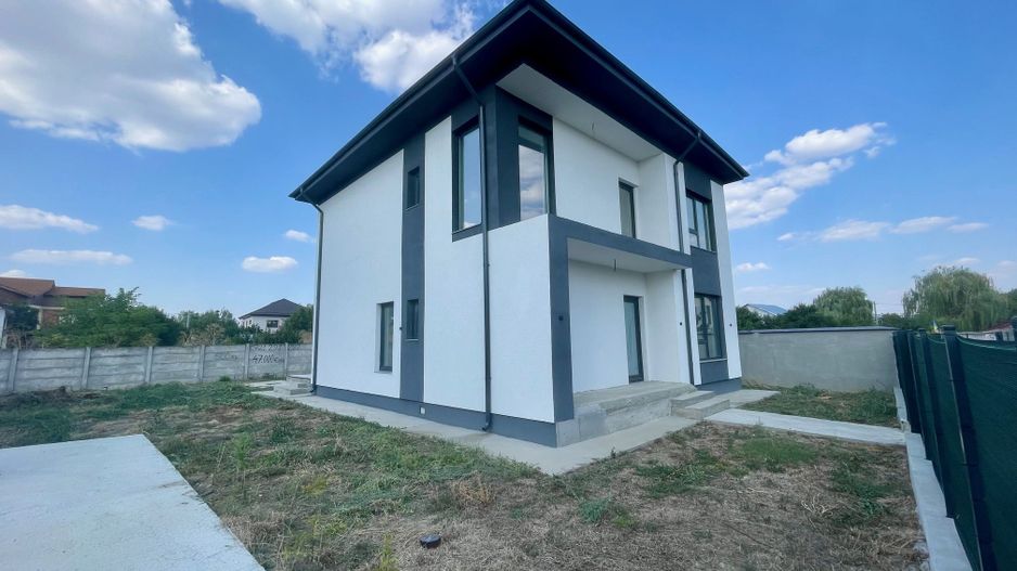 Vila de Vanzare I Tamasi - Poză 1