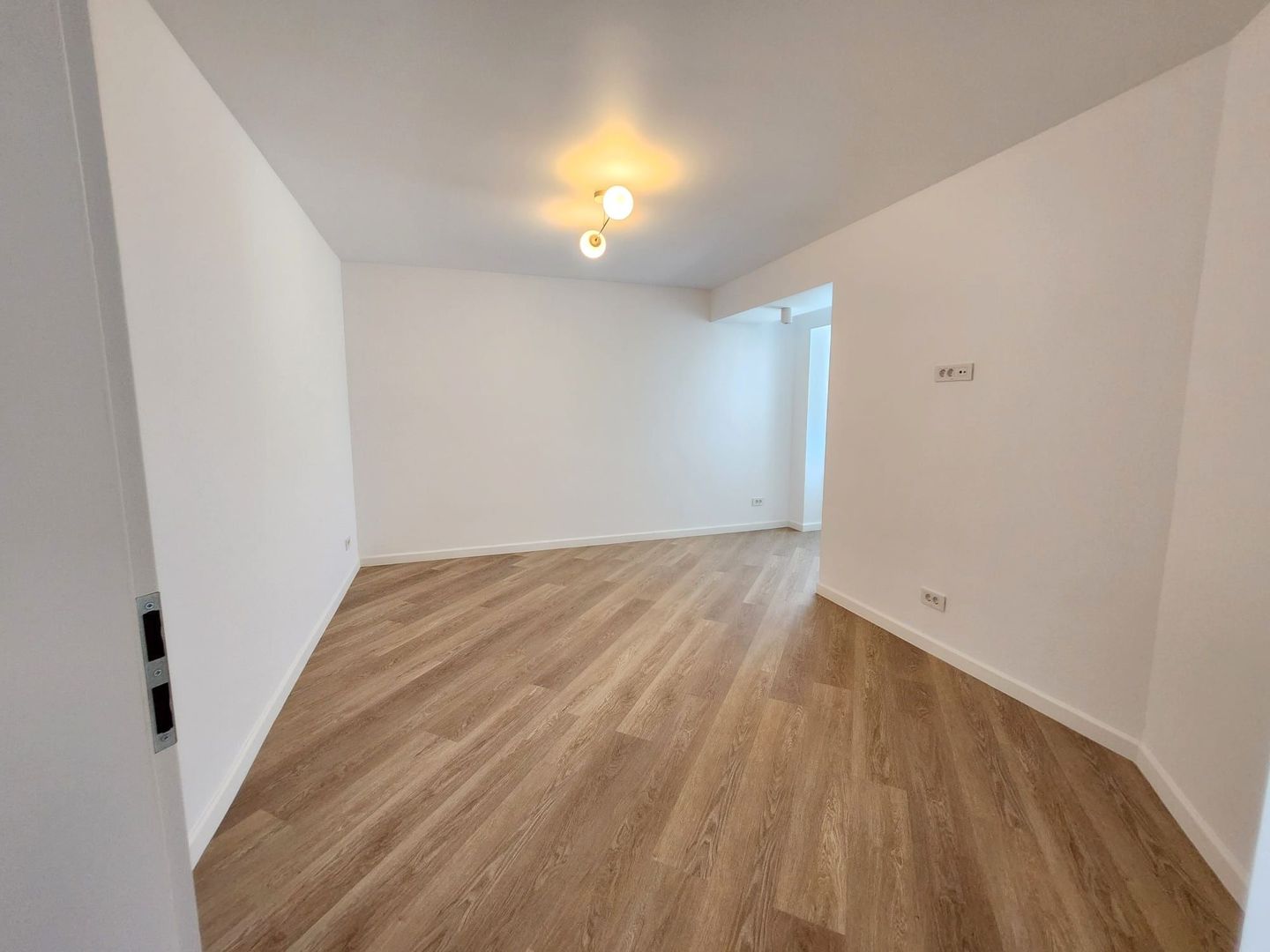 Apartament Premium - Vedere Frontală Dunăre -  Faleza Galati - Poză 14