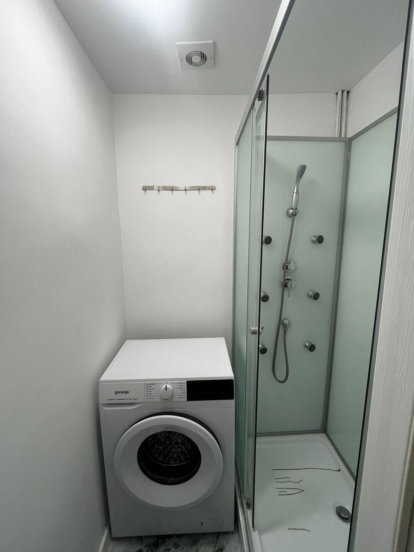 Garsonieră modernă, etaj 3, totul nou, aproape metrou 1 Decembrie - Poză 3