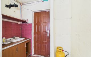 Garsonieră la parter zona UMT - Poză 6